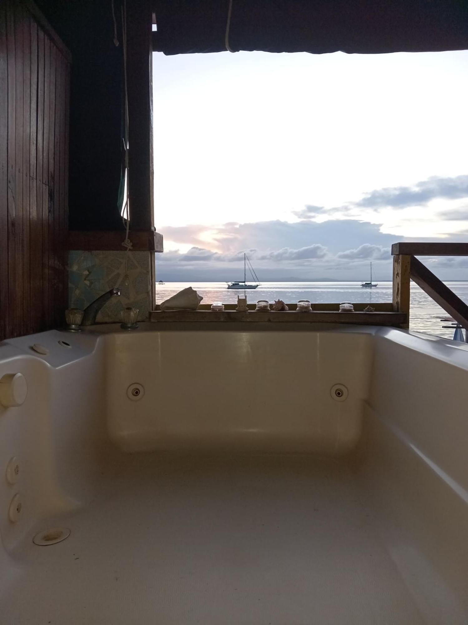 Villa Bahia Del Sol Μπόκας ντελ Τόρο Εξωτερικό φωτογραφία